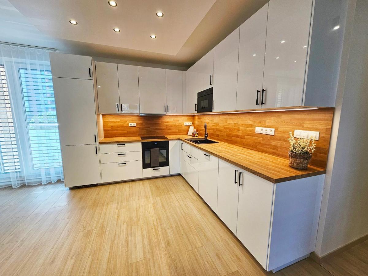 3 Room Apartment 2X Balcony, New Building, 21 Bratislava Eksteriør bilde